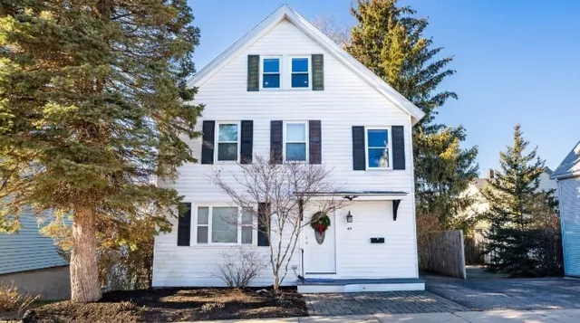$829,000 | 49 Spruce Street, Winchester, MA 01890