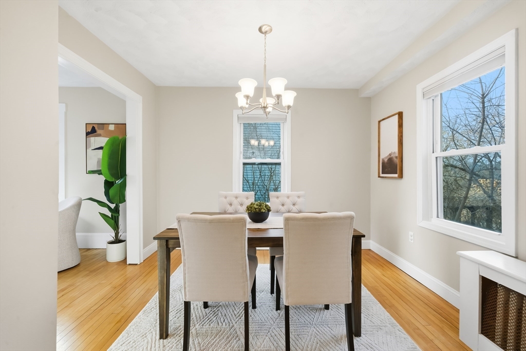 49 Spruce Street Winchester, MA 01890 - Photo 11 of 41