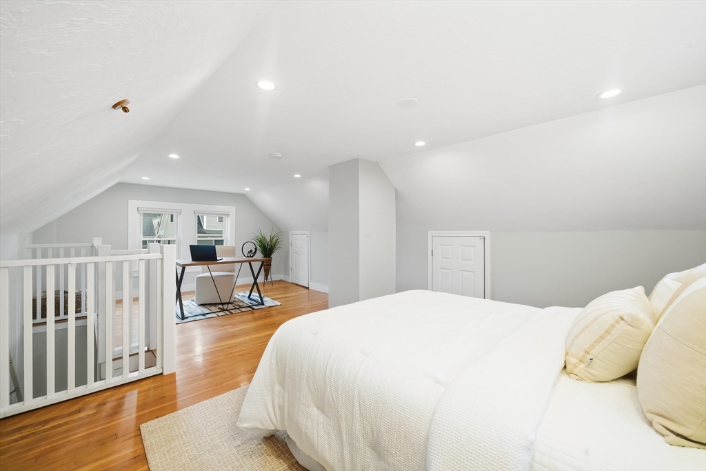 49 Spruce Street Winchester, MA 01890 - Photo 25 of 41