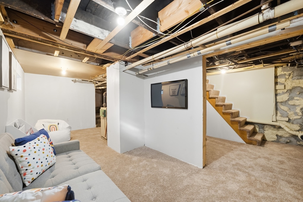 49 Spruce Street Winchester, MA 01890 - Photo 29 of 41