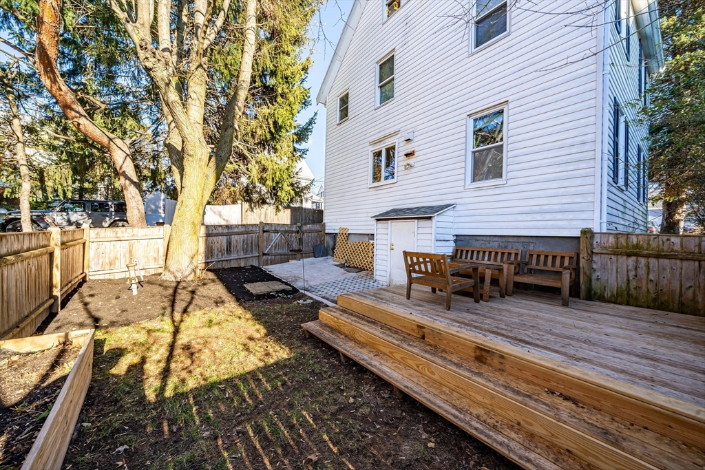 49 Spruce Street Winchester, MA 01890 - Photo 33 of 41