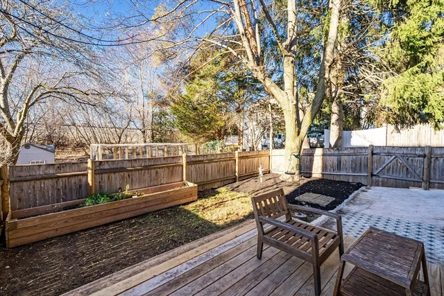 $829,000 | 49 Spruce Street, Winchester, MA 01890