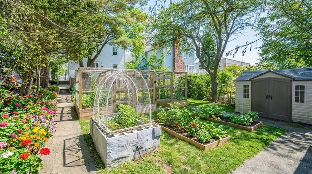 $829,000 | 49 Spruce Street, Winchester, MA 01890