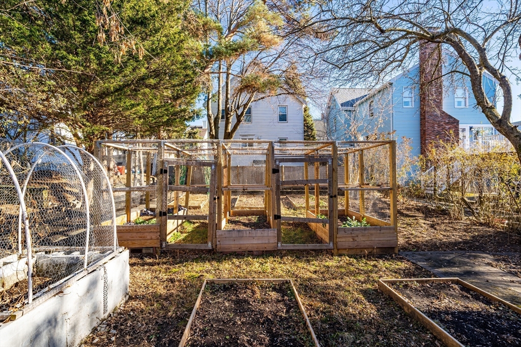 49 Spruce Street Winchester, MA 01890 - Photo 38 of 41