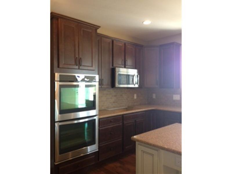3831 Pelham Road Carmel, IN 46074 - Photo 10 of 24 Gallery Image 10