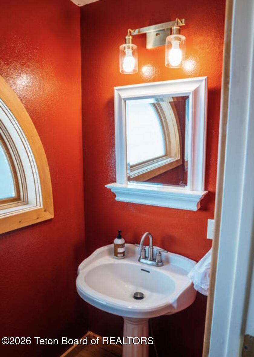 4 Beaver Ridge Road Daniel, WY 83115 - Photo 12 of 51 Powder room off Kitchen/Laundry