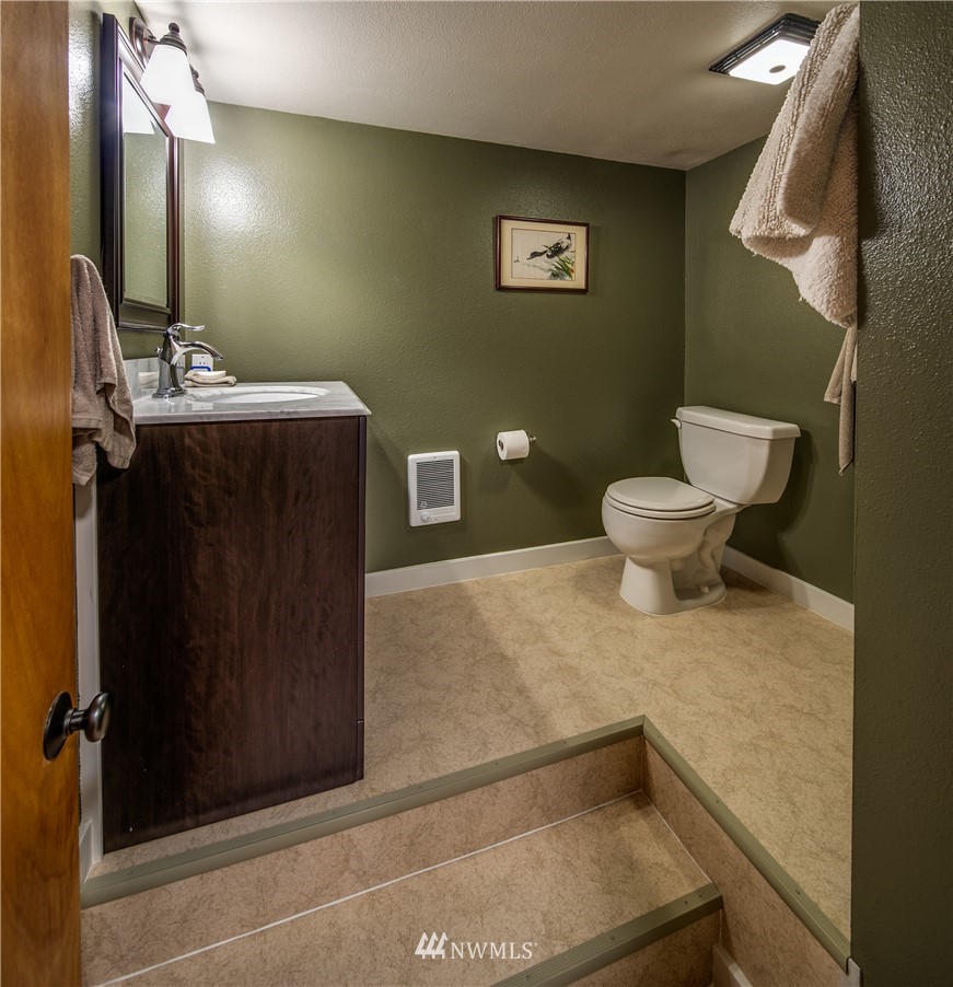 14 Indian Ridge Court Bellingham, WA 98229 - Photo 20 of 25 Gallery Image 20