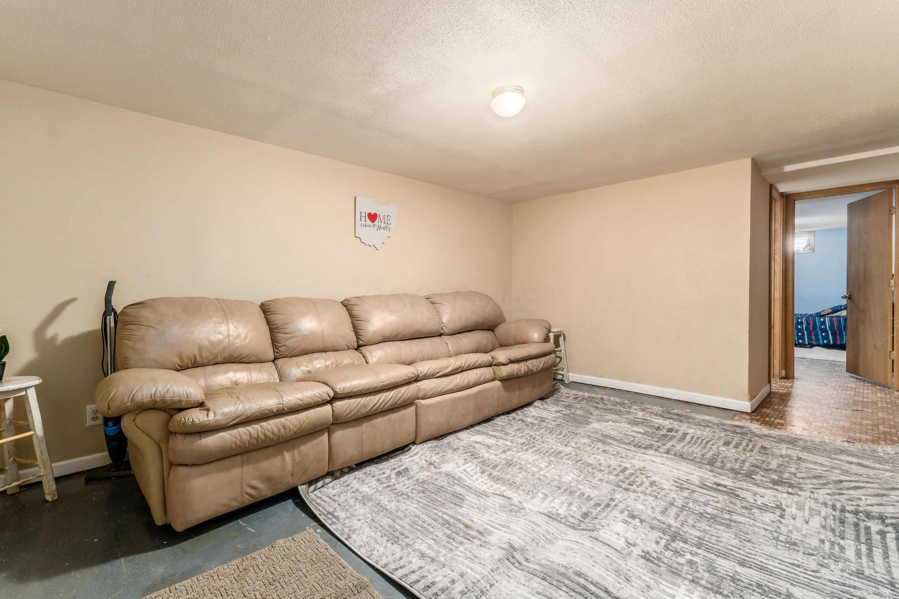 1062 Mulberry Road Circleville, OH 43113 - Photo 29 of 37 S_-_1062_Mulberry_Rd_-_082
