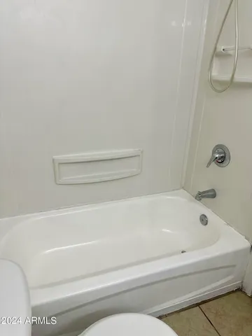 $1,095 | 424 West Brown Road, Unit 140, Mesa, AZ 85201