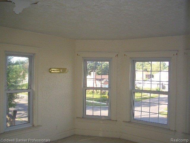 3626 Cadieux Road Detroit, MI 48224 - Photo 14 of 21 3626 018