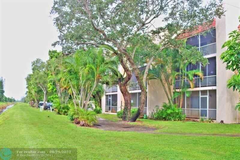 628 Northwest 13th Street, Unit 220 Boca Raton, FL 33486 - Photo 2 of 7 IMG_0048