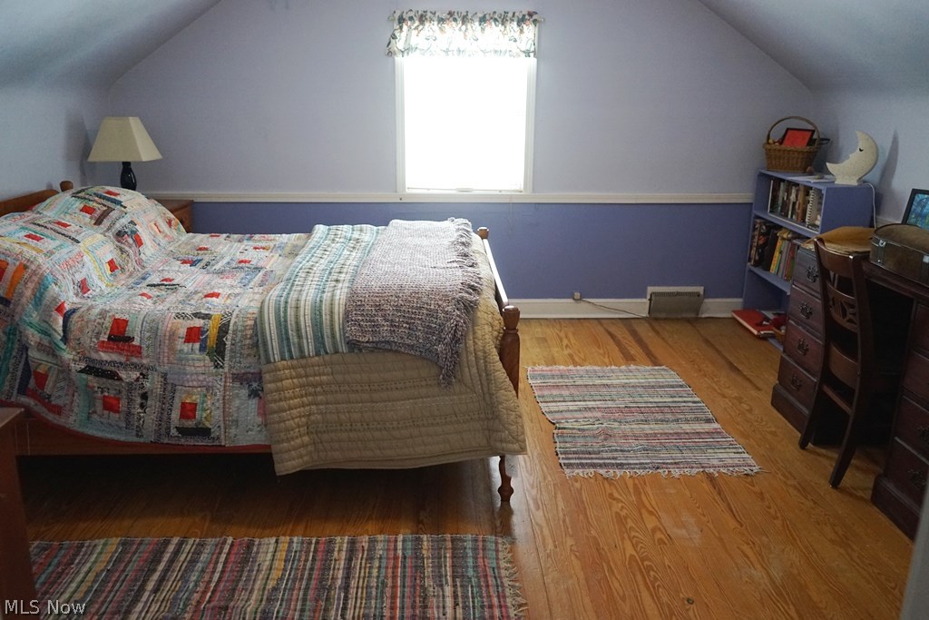 3687 Riedham Road Cleveland, OH 44120 - Photo 20 of 27