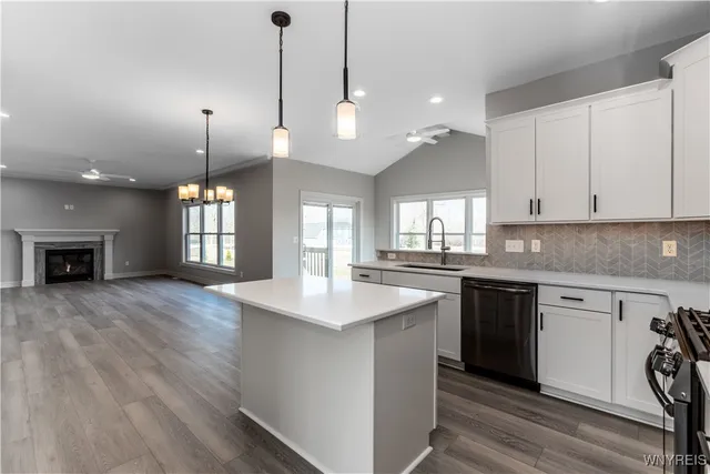 $619,900 | 5151 Bridle Path Lane, Lewiston, NY 14092