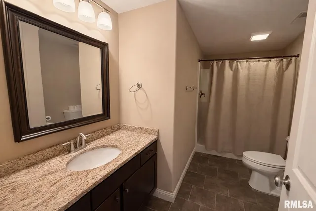 $509,900 | 6305 West Clairemont Court, Edwards, IL 61528