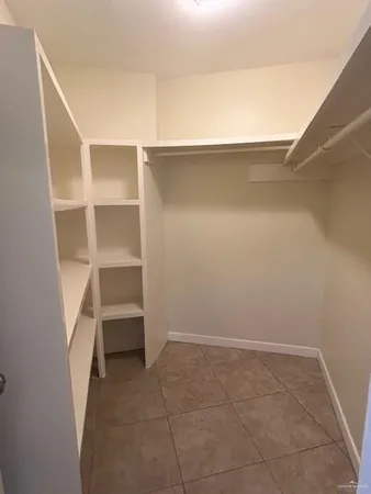 $2,200 | 1416 Grovewood Avenue, Mission, TX 78572