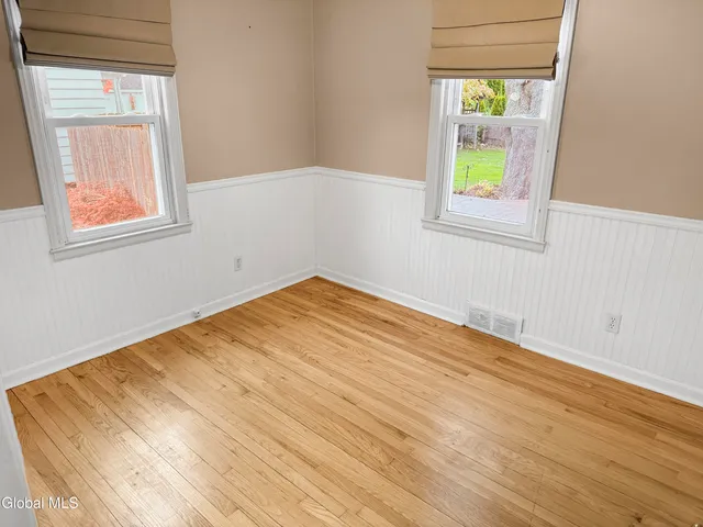 $289,900 | 138 Van Schoick Avenue, Albany, NY 12209