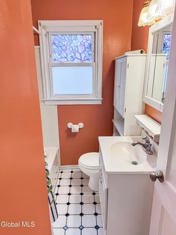 $289,900 | 138 Van Schoick Avenue, Albany, NY 12209