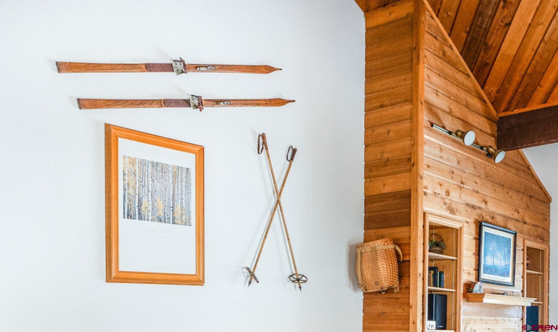 21 Castle Road, Unit 7 Crested Butte, CO 81225 - Photo 14 of 33 Gallery Image 14