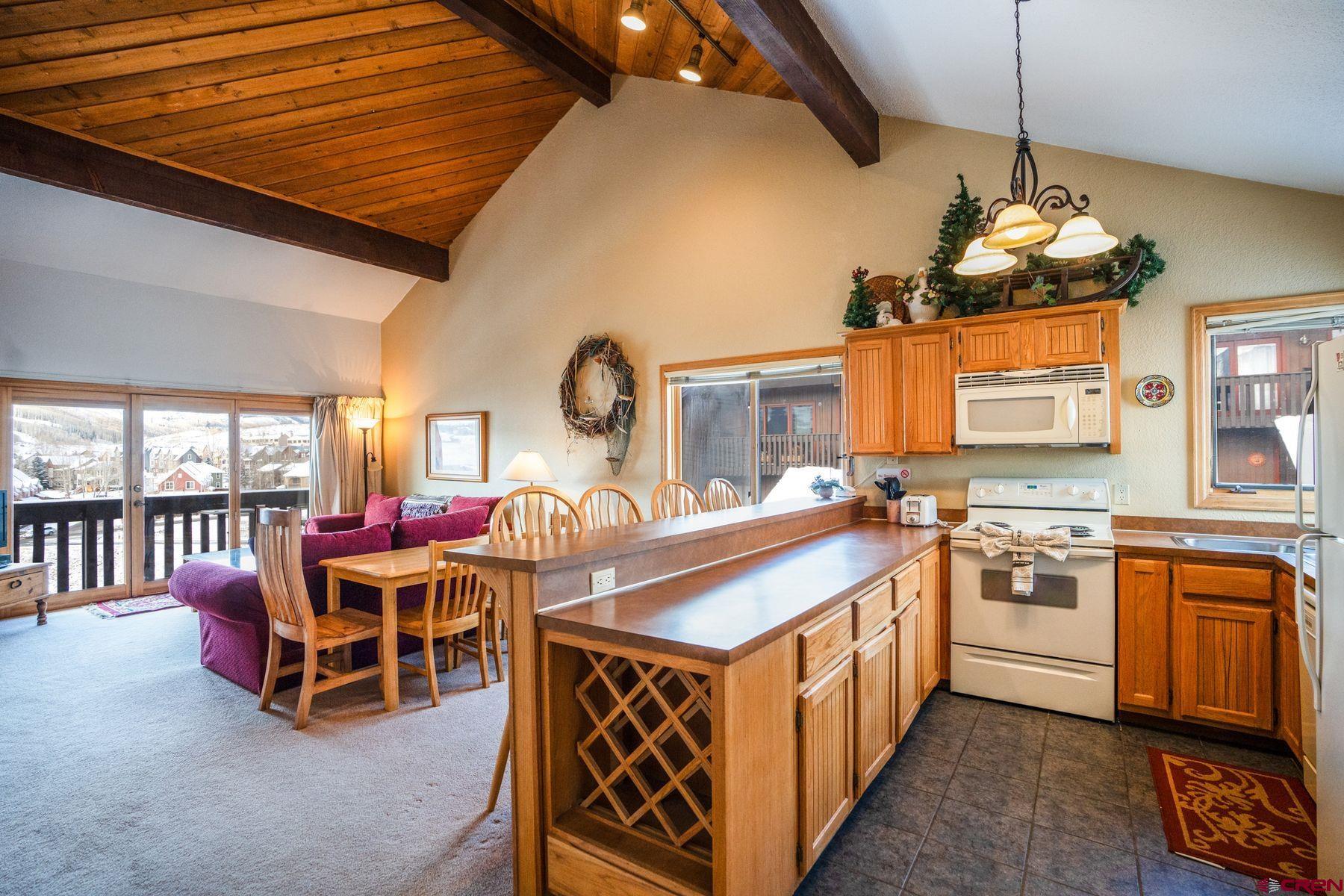 21 Castle Road, Unit 7 Crested Butte, CO 81225 - Photo 9 of 33 Gallery Image 9