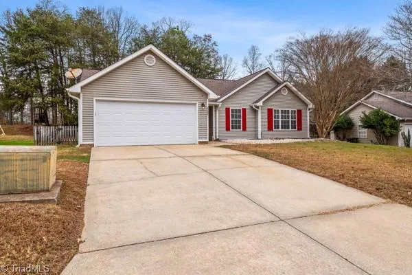 $349,900 | 6892 Ironwood Circle, Greensboro, NC 27410