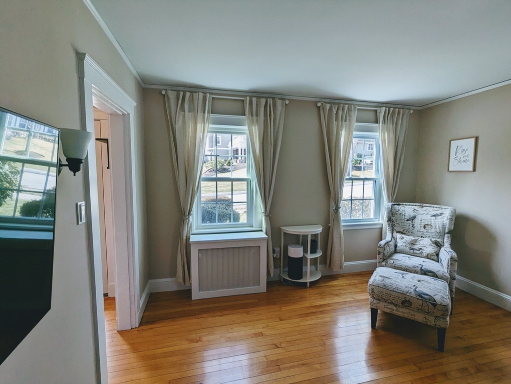 83 Saunders Road Norwood, MA 02062 - Photo 6 of 24