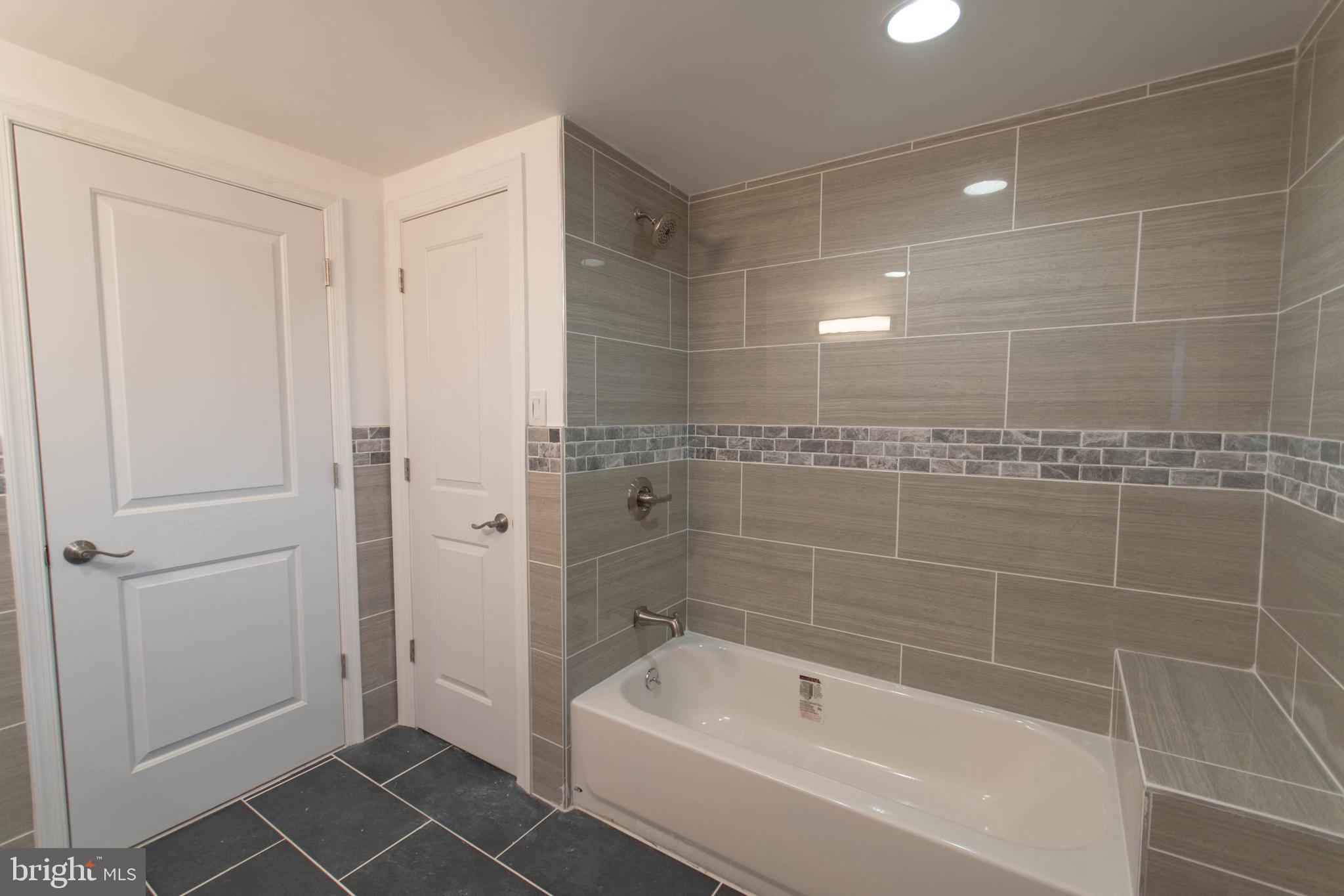 4216 Welsh Road Philadelphia, PA 19136 - Photo 15 of 24