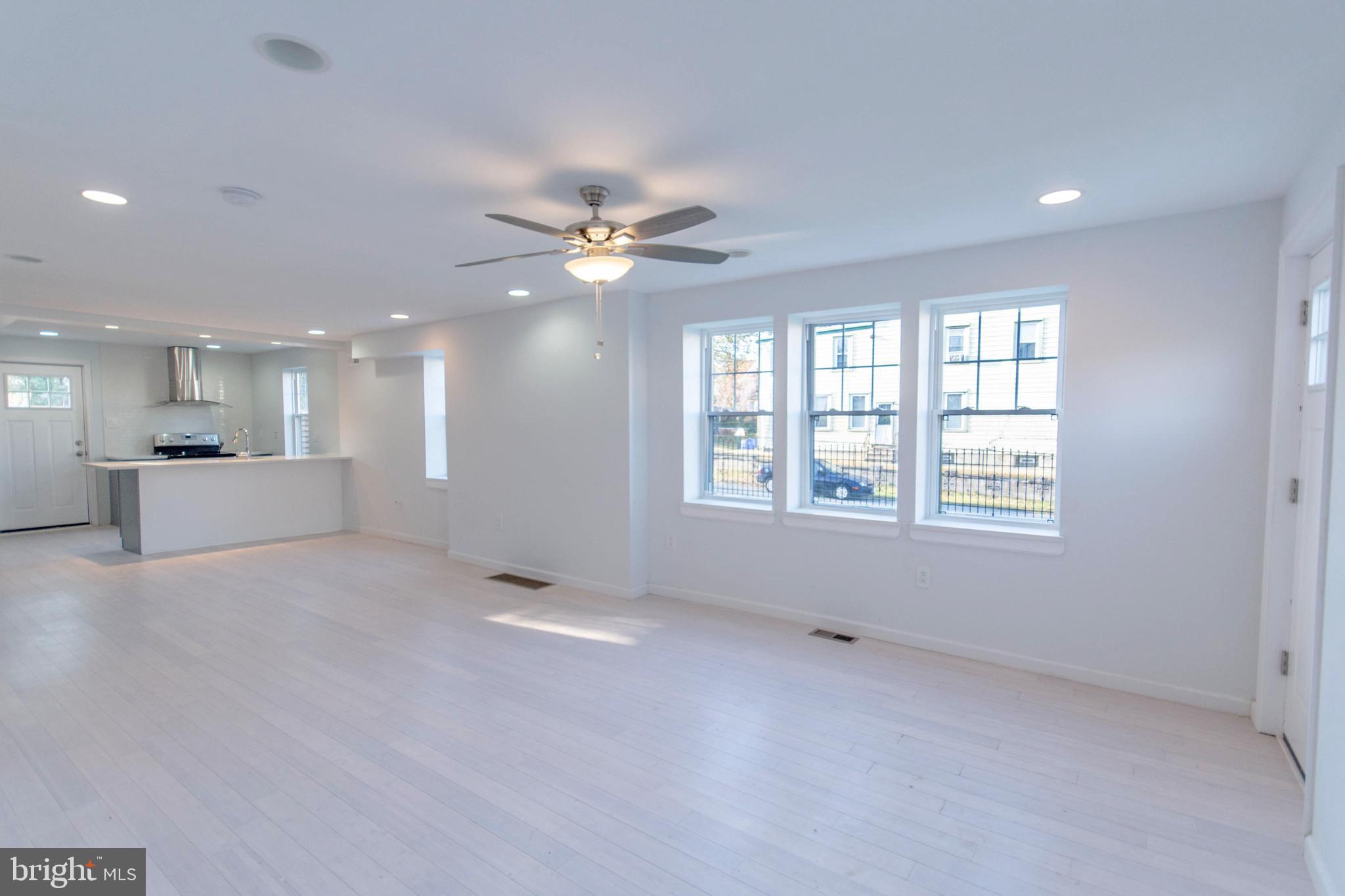 4216 Welsh Road Philadelphia, PA 19136 - Photo 4 of 24