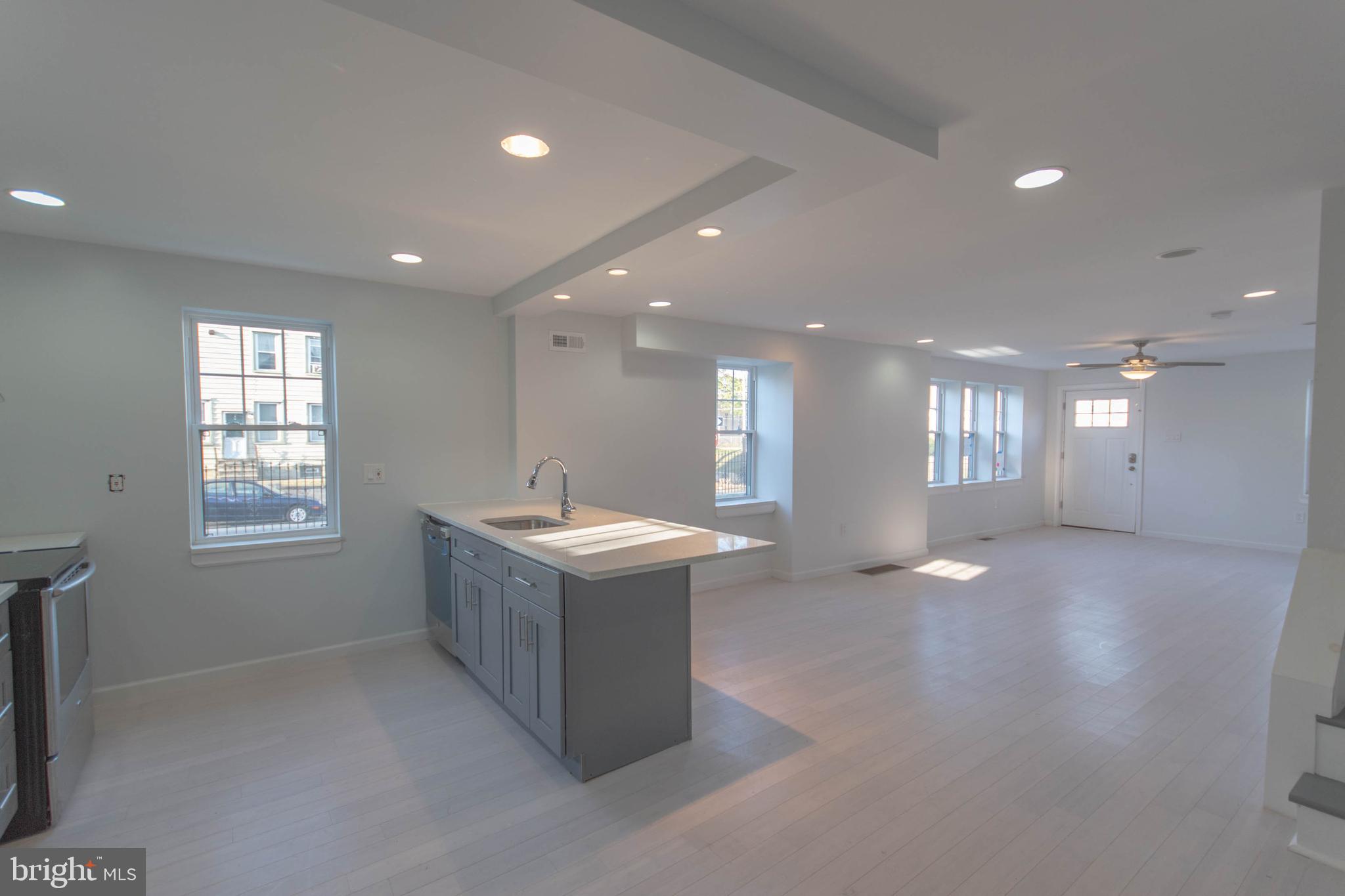 4216 Welsh Road Philadelphia, PA 19136 - Photo 9 of 24
