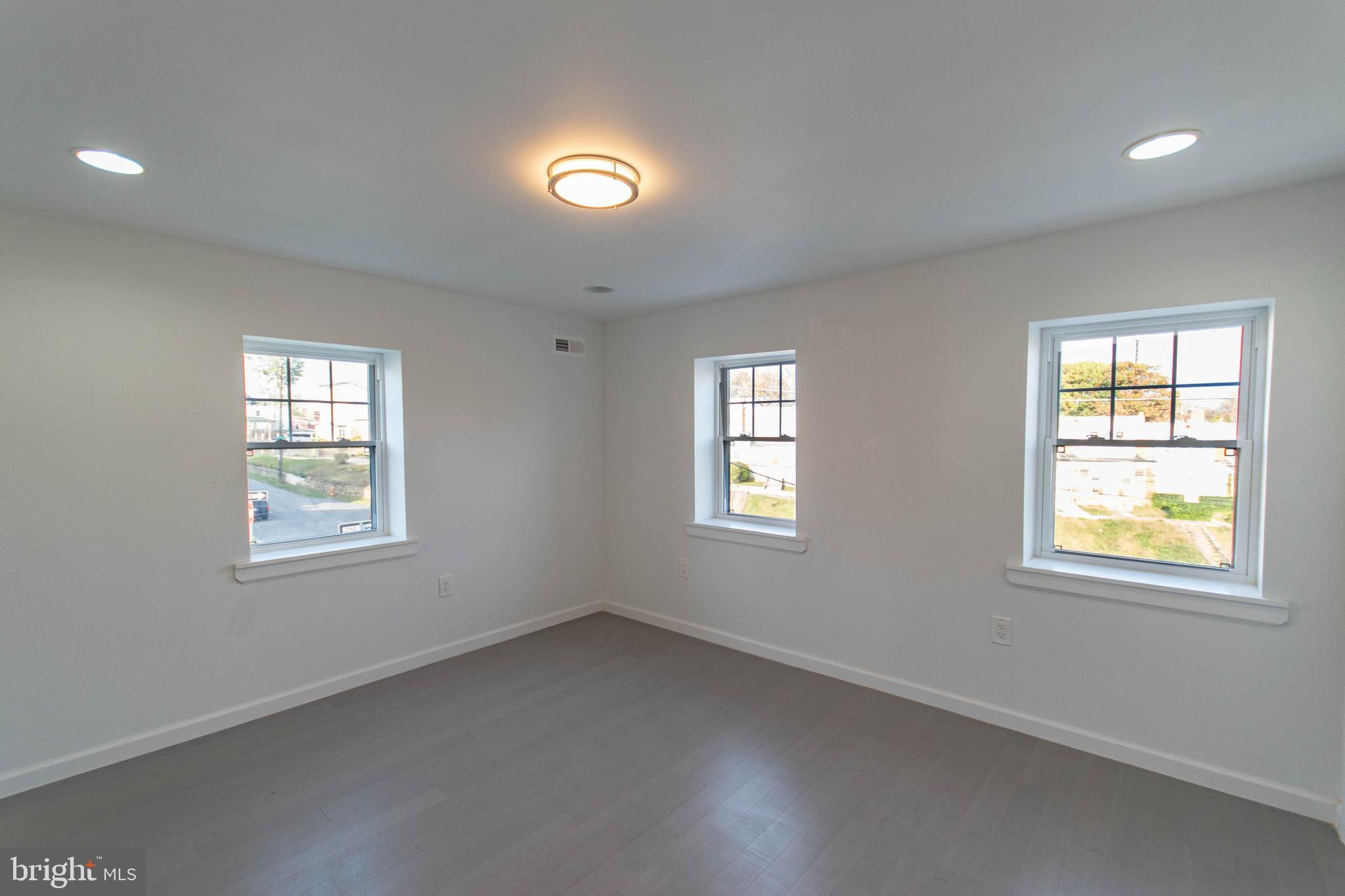 4216 Welsh Road Philadelphia, PA 19136 - Photo 10 of 24