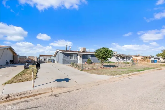 a view of an empty room with window