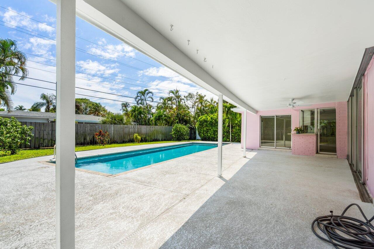 1174 Southwest 5th Street Boca Raton, FL 33486 - Photo 20 of 29 022-1174Southwest5thStreet-BocaRaton-FL-