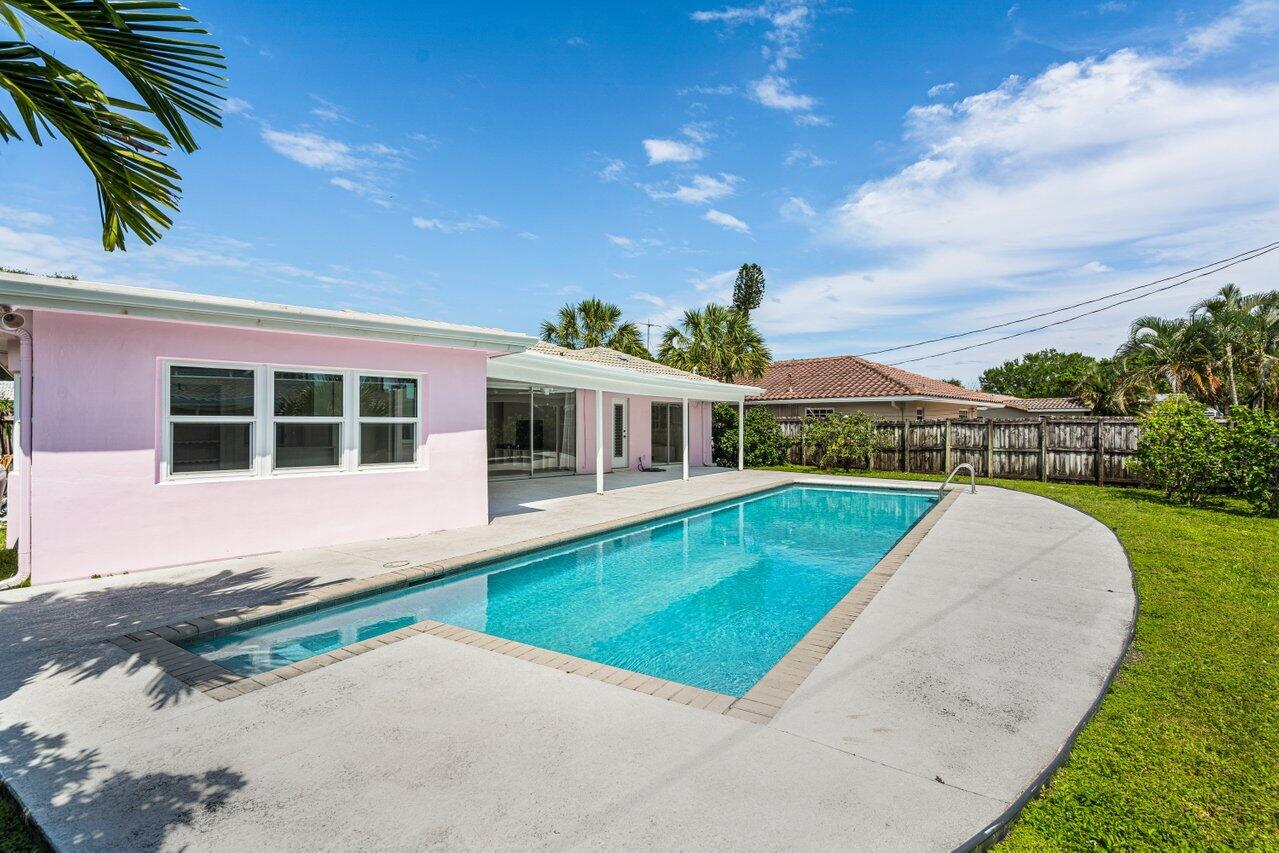 1174 Southwest 5th Street Boca Raton, FL 33486 - Photo 22 of 29 025-1174Southwest5thStreet-BocaRaton-FL-