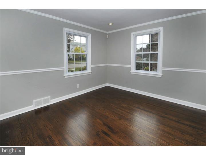 826 North Cedar Road Rydal, PA 19046 - Photo 17 of 25 Bedroom - Main