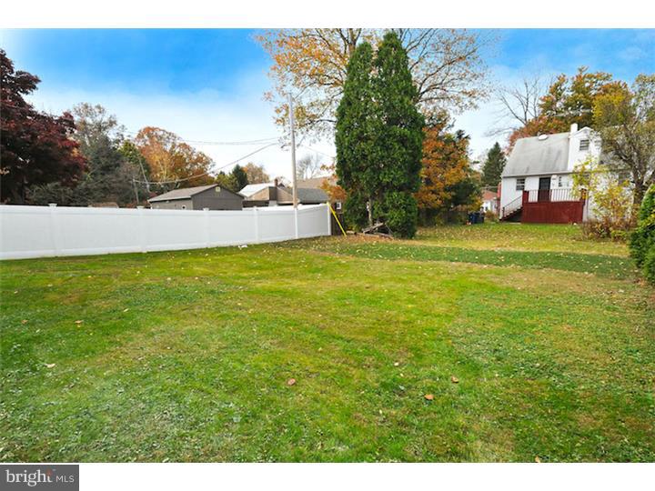 826 North Cedar Road Rydal, PA 19046 - Photo 24 of 25 Exterior Back
