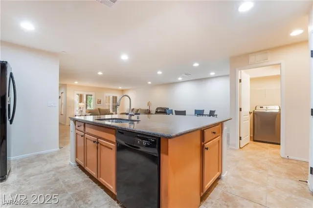 $419,000 | 3088 Bicentennial Parkway, Henderson, NV 89044