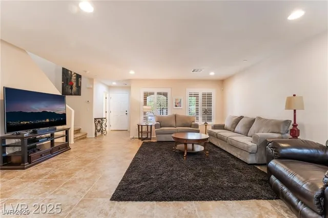 $419,000 | 3088 Bicentennial Parkway, Henderson, NV 89044