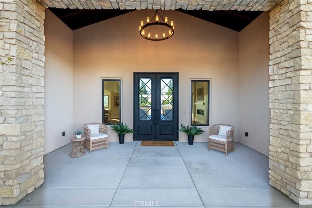 1410 Fire Rock Loop Templeton, CA 93465 - Photo 4 of 64 a living room with furniture and a fireplace