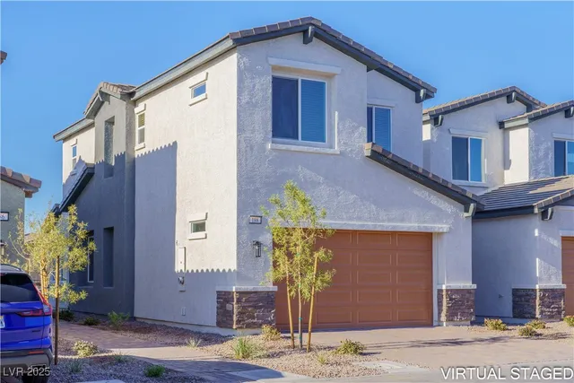 $2,100 | 188 Vanhoy Avenue, Henderson, NV 89011