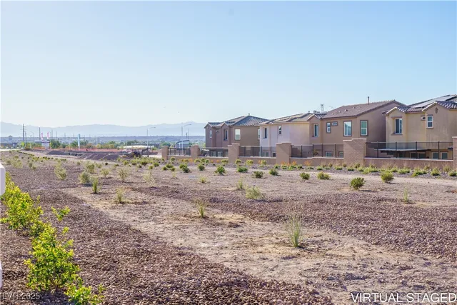 $2,100 | 188 Vanhoy Avenue, Henderson, NV 89011