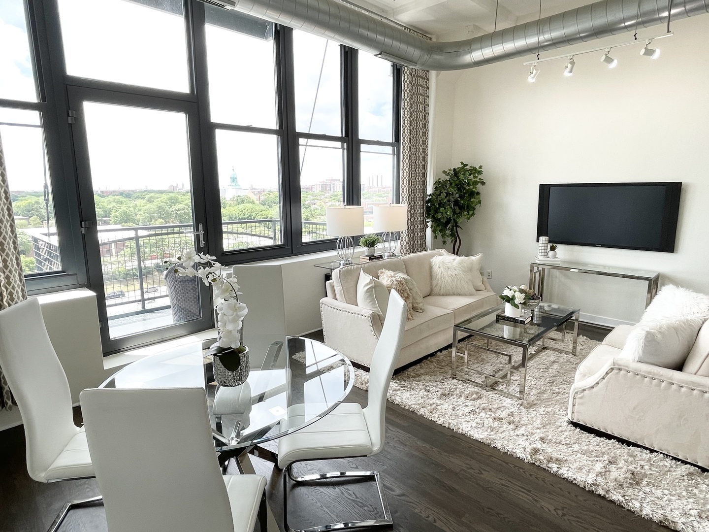 1224 West Van Buren Street, Unit 604 Chicago, IL 60607 - Photo 4 of 18