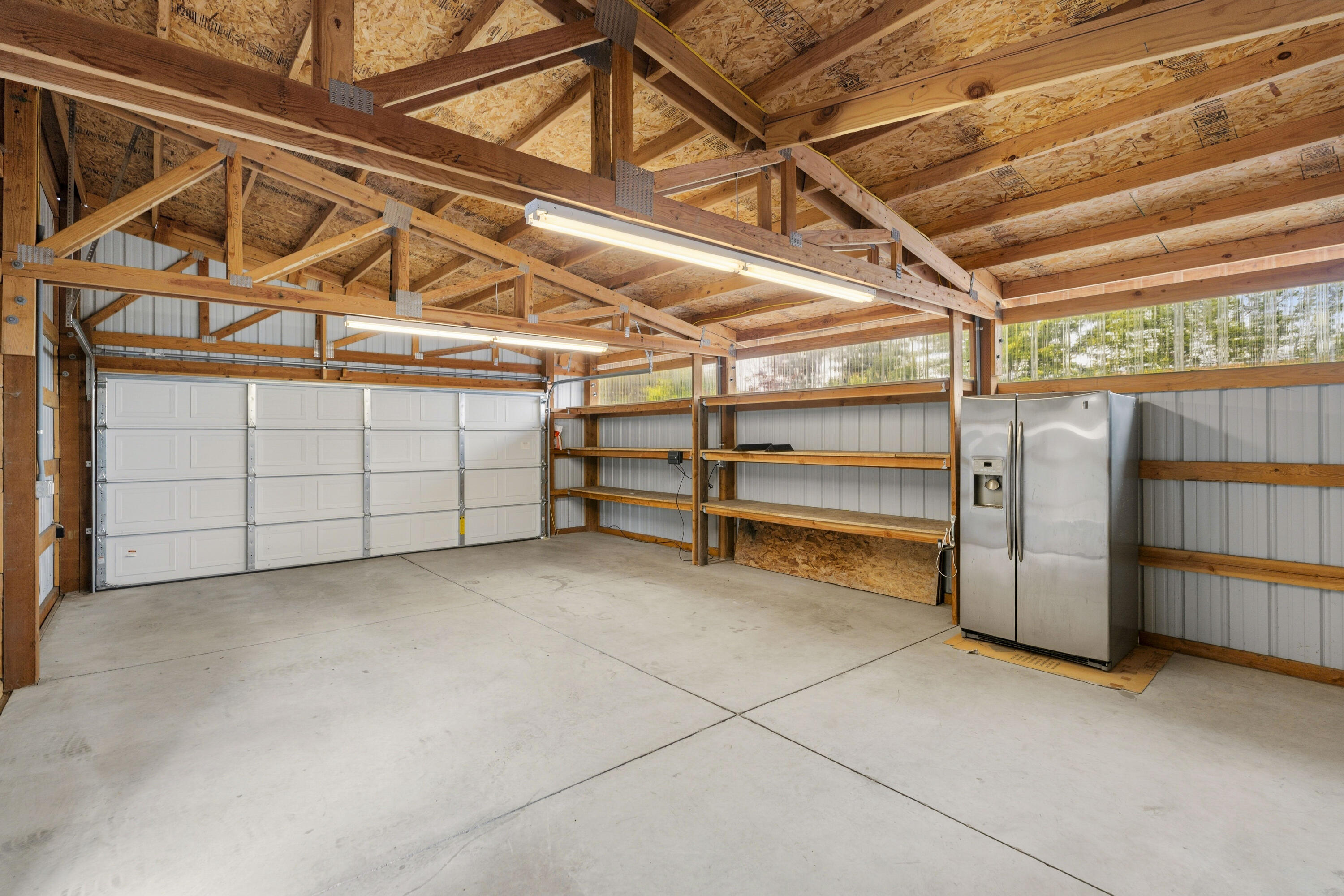 10739 Southwest Shad Road Terrebonne, OR 97760 - Photo 18 of 55 a view of a garage room