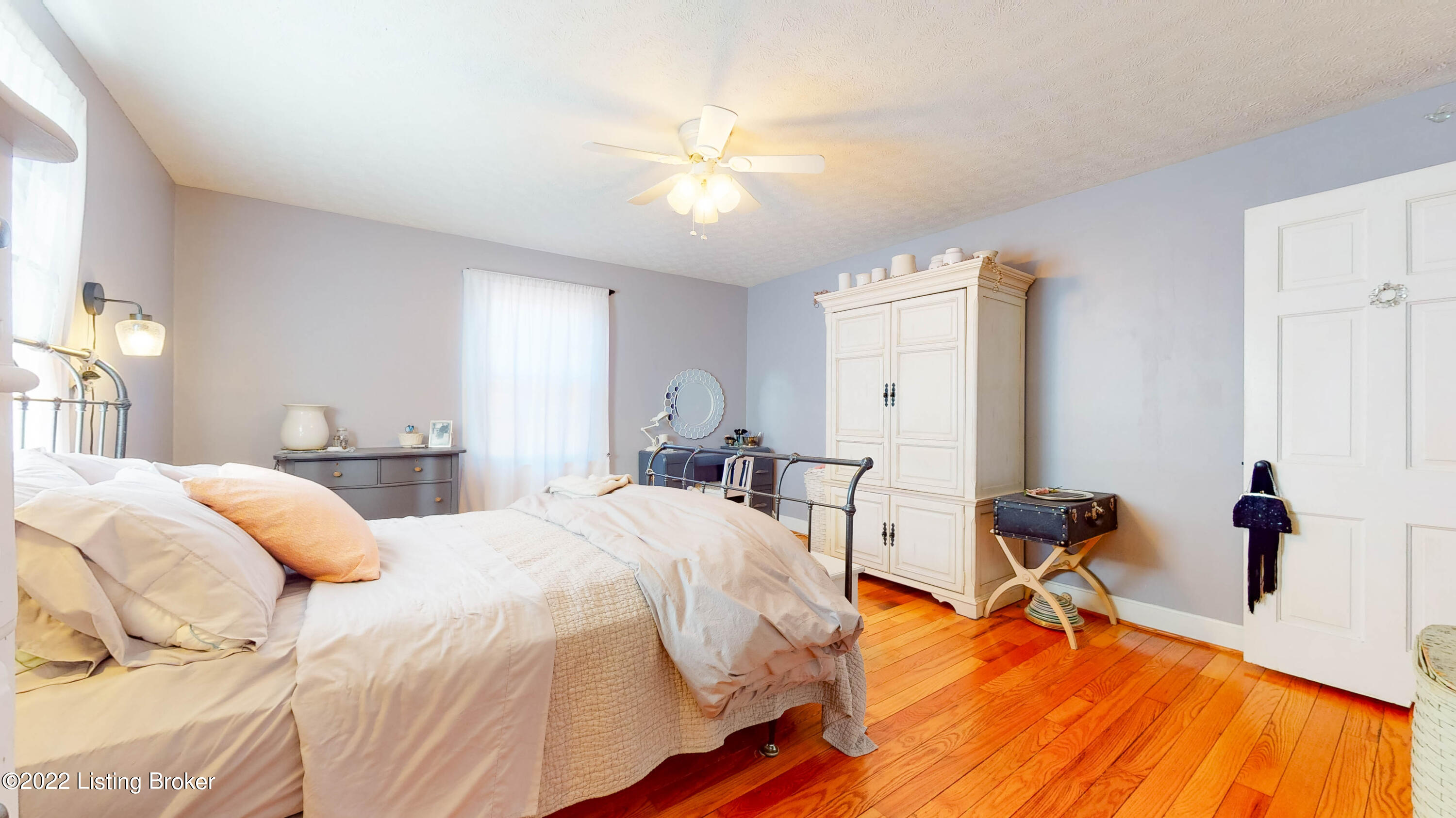10004 Fairmount Road Louisville, KY 40291 - Photo 20 of 102 10004-Fairmount-Rd-18