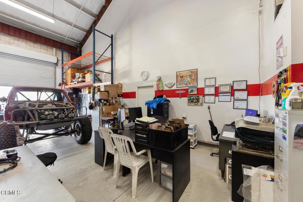 907 Mission Rock Road Santa Paula, CA 93060 - Photo 24 of 33 907MissionRock-7
