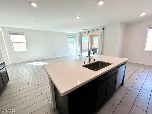 $2,284 | 839 Nova Heights Street, Henderson, NV 89011