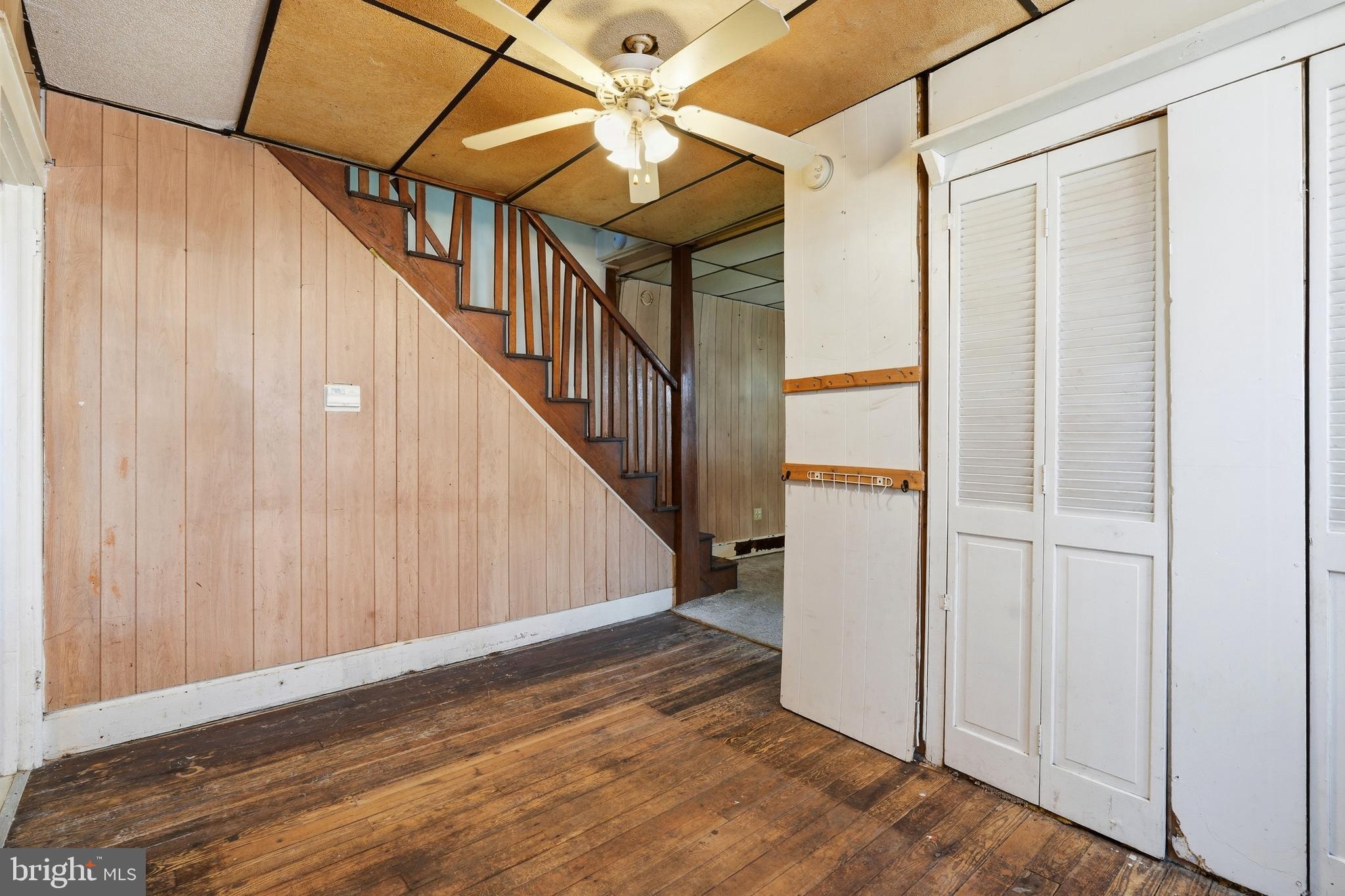 652 Manor Road Beverly, NJ 08010 - Photo 7 of 29