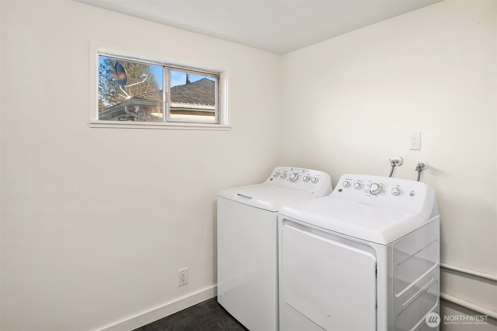 709 93rd Street Southwest Everett, WA 98204 - Photo 24 of 35