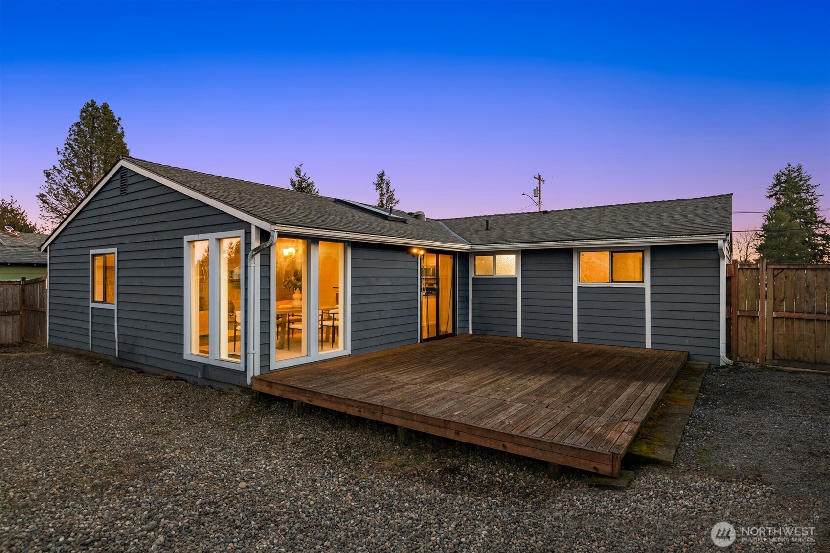 709 93rd Street Southwest Everett, WA 98204 - Photo 4 of 35