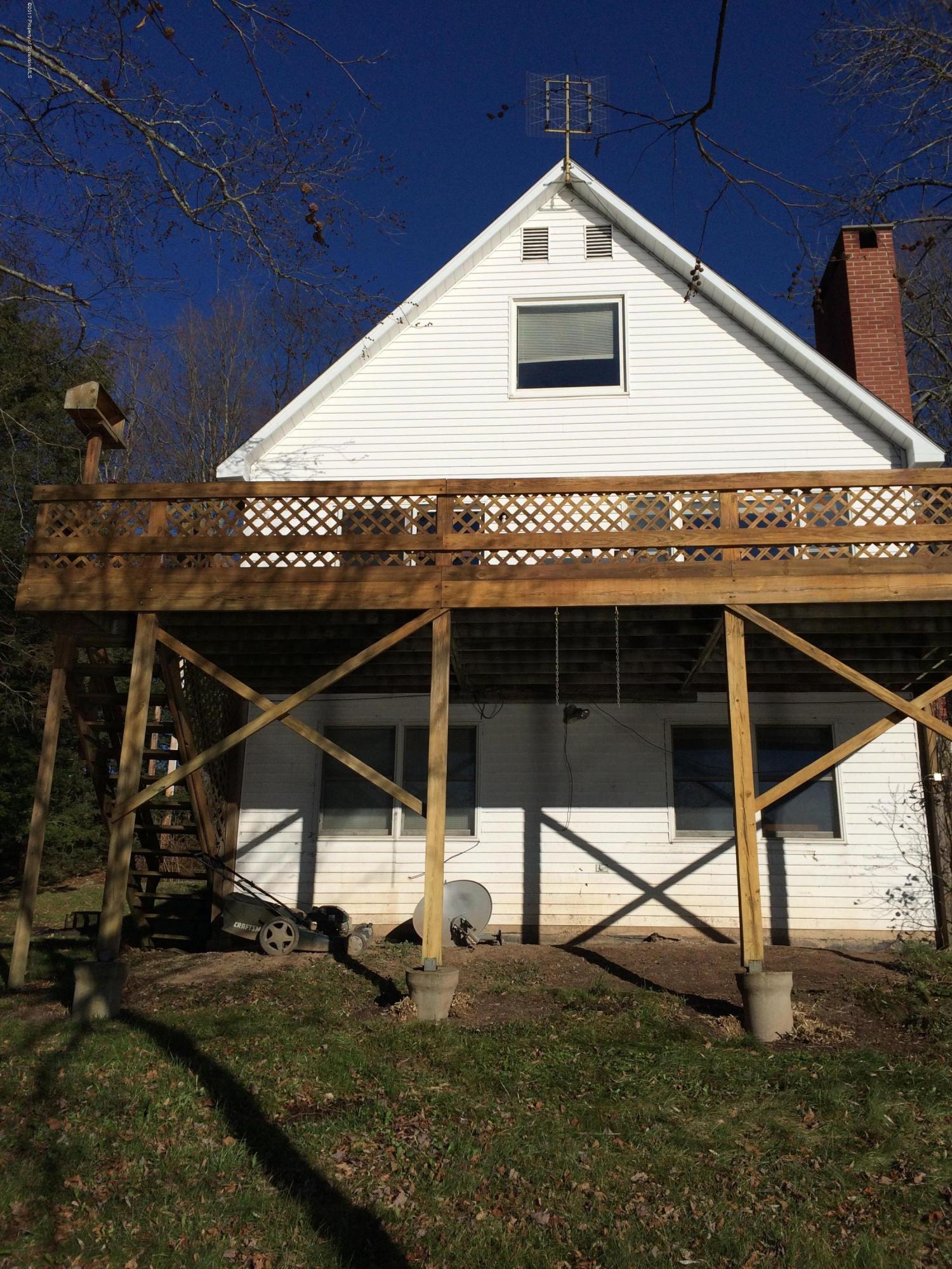 319 Loomis Road Montrose, PA 18801 - Photo 3 of 19 Gallery Image 3