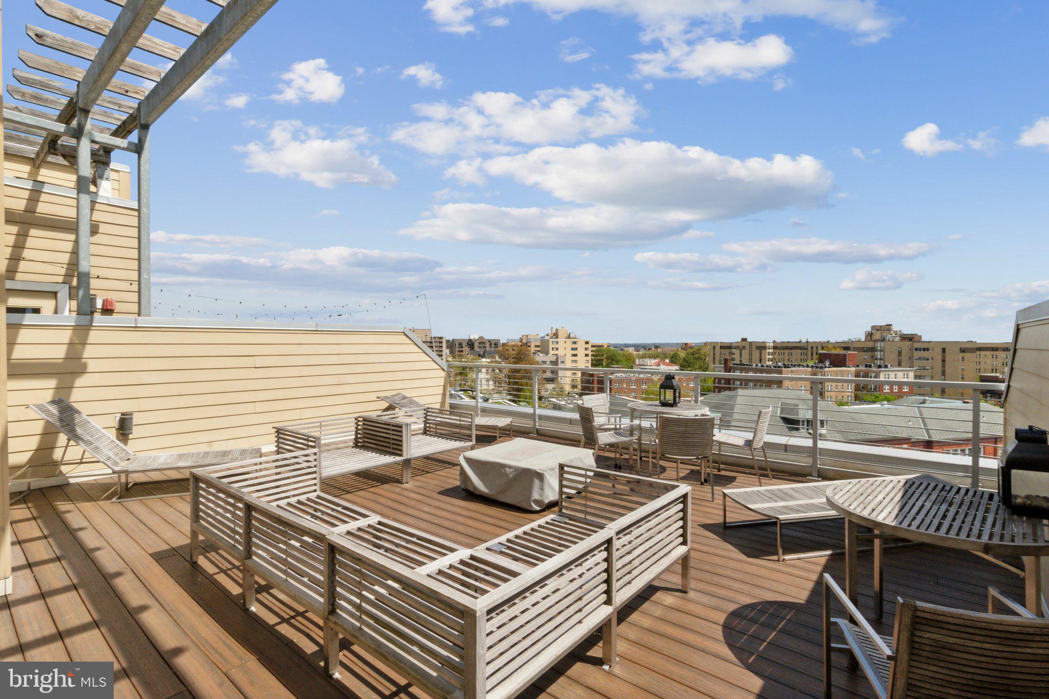 2550 17th Street Northwest, Unit 205 Washington, DC 20009 - Photo 23 of 25 a view of a terrace with seating area