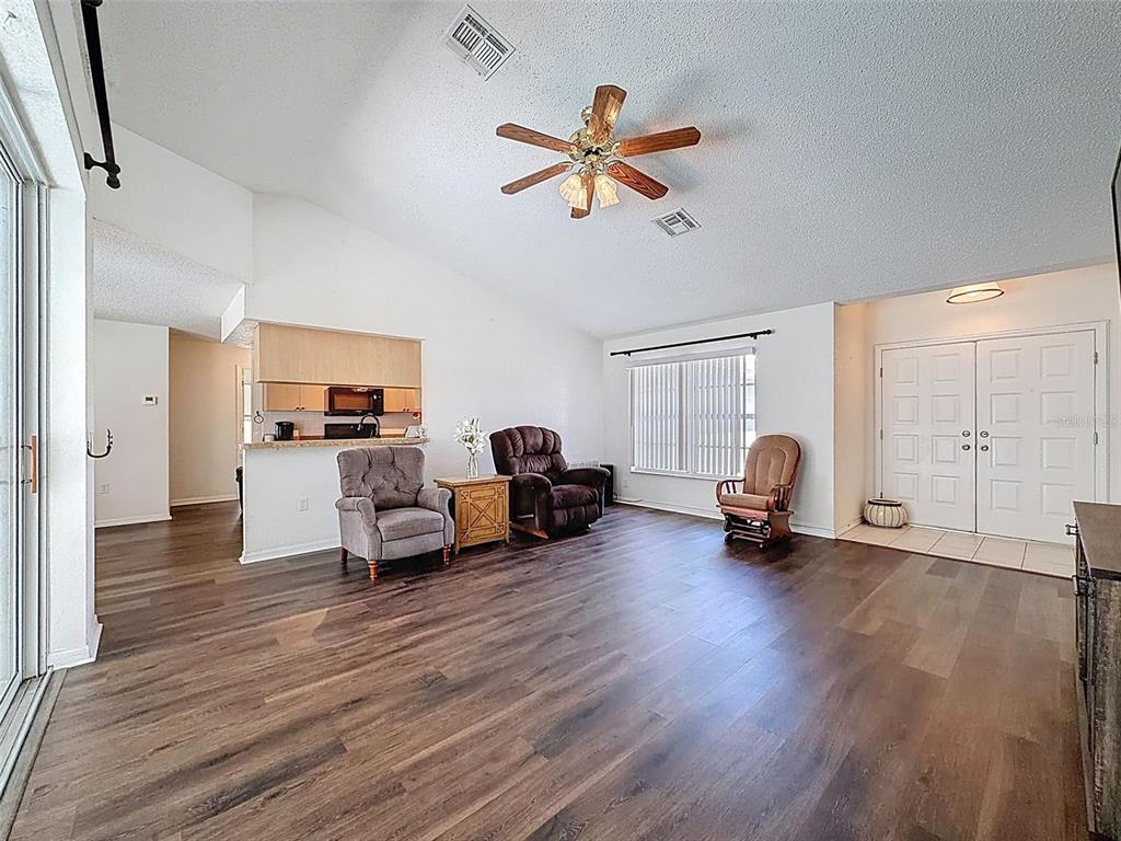 7221 Nightwalker Road Weeki Wachee, FL 34613 - Photo 6 of 50